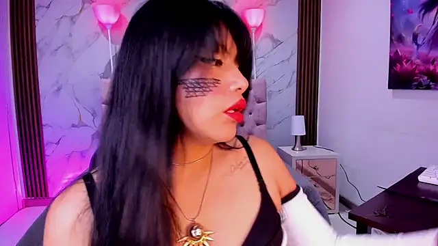 EsmeraldaChantre online show from January 13, 2026, 11:36 am