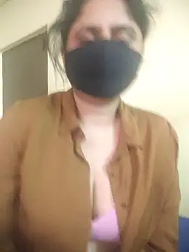 mouni499 online show from March 8, 2026, 5:38 pm