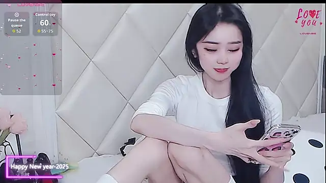 Snapshot of YAOYAO-2025 chatting on February 22, 2026, 10:55 pm YAOYAO-2025 online show from February 22, 2026, 10:55 pm