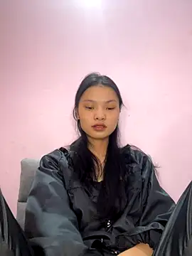 lung-linh online show from December 3, 2025, 2:01 am