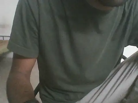 Snapshot of Bull_Dick_69 chatting on May 6, 2026, 1:09 am Bull Dick 69 online show from May 6, 2026, 1:09 am