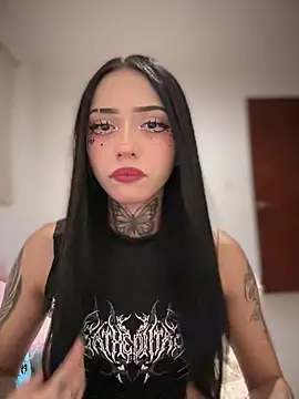 JIORYOvO online show from March 25, 2026, 2:01 am