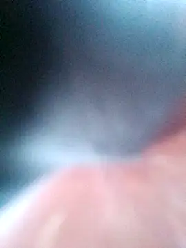 ruiviinhaah online show from March 19, 2026, 11:54 am