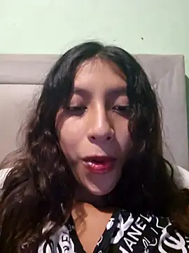 Snapshot of hornyyoungmomy chatting on November 2, 2025, 6:24 pm hornyyoungmomy online show from November 2, 2025, 6:24 pm