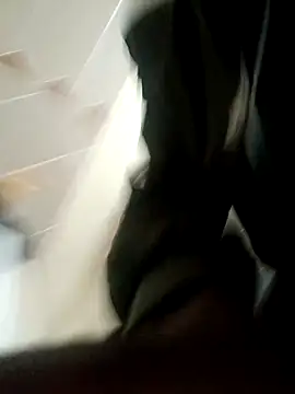 Snapshot of Ajsgardens chatting on November 2, 2025, 6:18 am Ajsgardens online show from November 2, 2025, 6:18 am