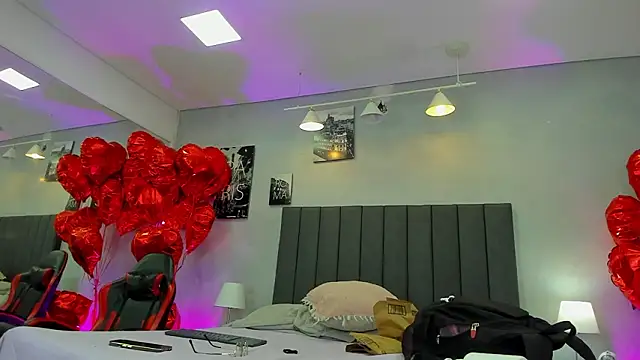 Snapshot of kendra_london chatting on February 22, 2026, 11:12 am kendra london online show from February 22, 2026, 11:12 am