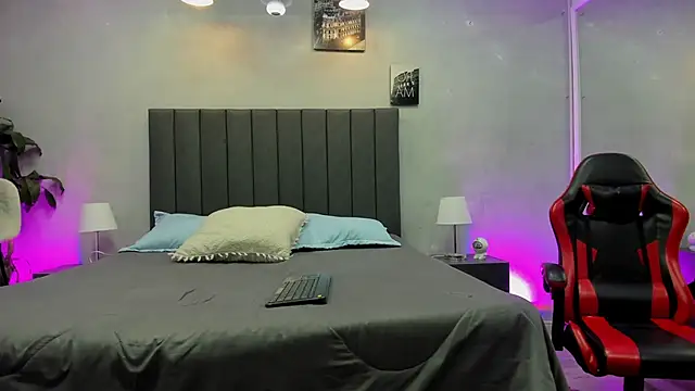 Snapshot of kendra_london chatting on January 17, 2026, 11:03 am kendra london online show from January 17, 2026, 11:03 am