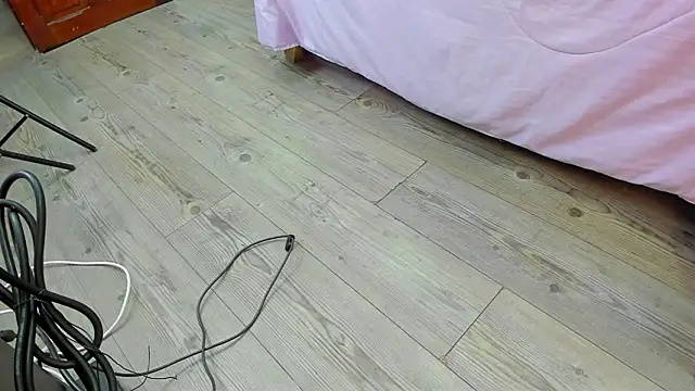 Snapshot of kendra_london chatting on February 21, 2026, 11:23 am kendra london online show from February 21, 2026, 11:23 am