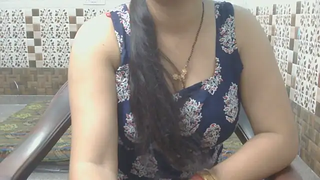 Snapshot of Sneha_lovely01 chatting on May 20, 2026, 5:32 pm Sneha lovely01 online show from May 20, 2026, 5:32 pm