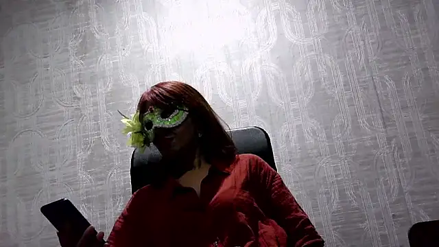 Snapshot of ___Sunny___ chatting on November 8, 2025, 3:37 pm Sunny online show from November 8, 2025, 3:37 pm