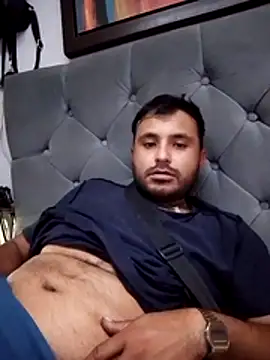 KARNEs24666 online show from April 2, 2026, 9:10 pm