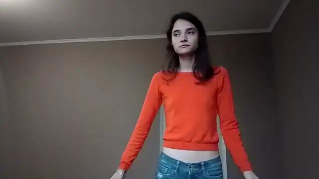 Snapshot of MartiCarolina chatting on November 9, 2025, 12:53 pm MartiCarolina online show from November 9, 2025, 12:53 pm