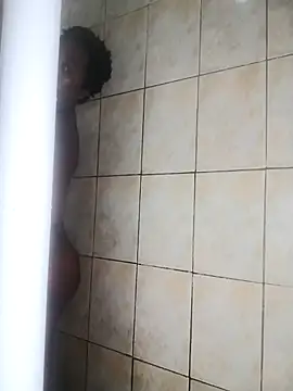 SexyLipss  online show from January 5, 2026, 6:33 pm