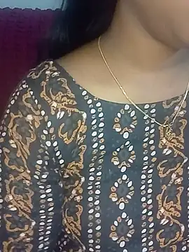 Snapshot of Neha533 chatting on June 9, 2026, 7:04 pm Neha533 online show from June 9, 2026, 7:04 pm