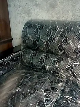 Neha533 online show from November 13, 2025, 5:39 pm