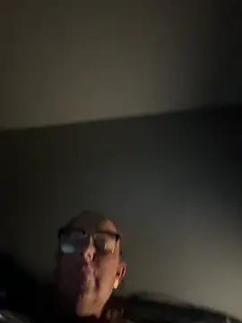 Angel-LinaX online show from December 18, 2025, 10:46 pm