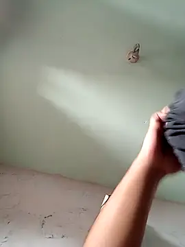 Yerackhip online show from April 16, 2026, 10:12 pm