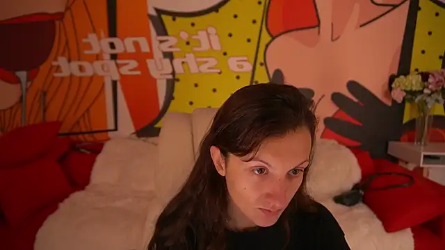 ZafiraMoonn online show from November 10, 2025, 6:51 am