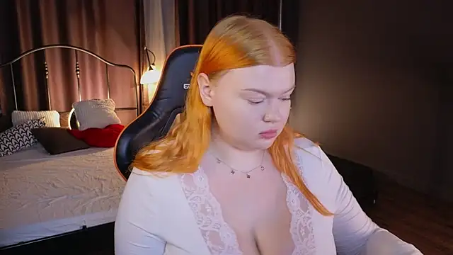 Snapshot of AriettaHeart chatting on February 4, 2026, 3:51 pm AriettaHeart online show from February 4, 2026, 3:51 pm