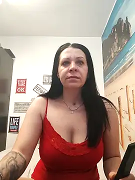 SugarDiamonds online show from March 12, 2025, 5:35 am