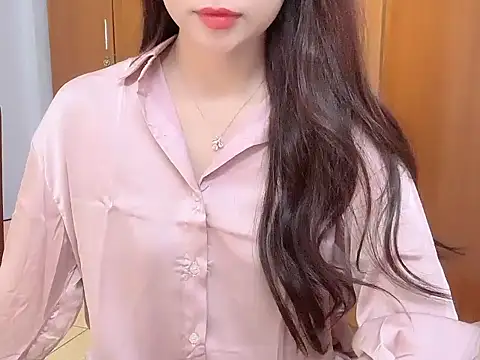 Runapi151 online show from November 12, 2025, 4:16 am