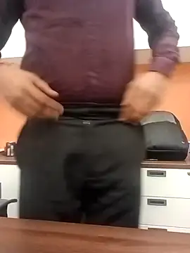 Snapshot of naughtyboyjii chatting on November 3, 2025, 9:57 am naughtyboyjii online show from November 3, 2025, 9:57 am