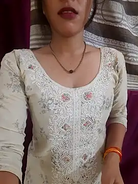 Neha rani78 online show from May 25, 2026, 2:44 am