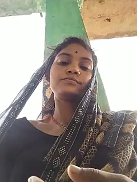 Jooli cuty online show from April 26, 2026, 11:29 am