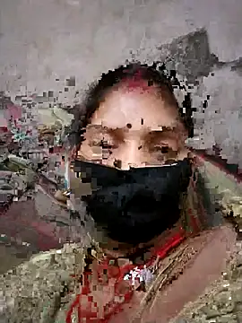 Jooli cuty online show from December 17, 2025, 5:01 am