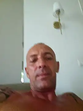 Snapshot of Pegasus77xxx chatting on July 19, 2026, 12:35 pm Pegasus77xxx online show from July 19, 2026, 12:35 pm