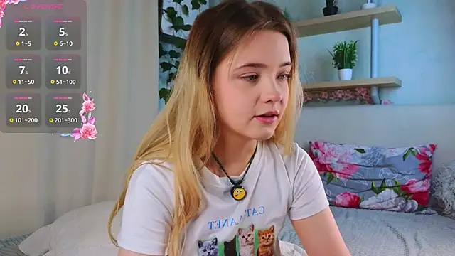 Snapshot of JeanToh chatting on November 22, 2025, 3:11 pm JeanToh online show from November 22, 2025, 3:11 pm