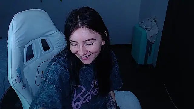 Snapshot of _Daniella_True_ chatting on November 5, 2025, 5:27 pm Daniella True online show from November 5, 2025, 5:27 pm