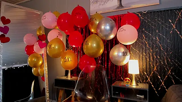 Snapshot of clara_heat chatting on February 14, 2026, 4:40 pm clara heat online show from February 14, 2026, 4:40 pm