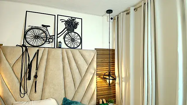 KimberlyFox t online show from March 21, 2026, 12:31 pm