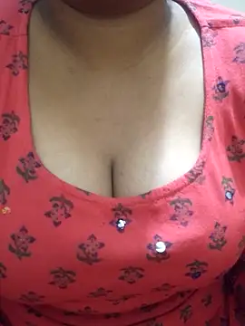 Mathi cam online show from November 16, 2025, 4:56 pm