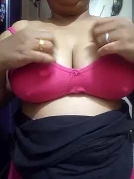 Mathi cam online show from November 18, 2025, 2:53 pm