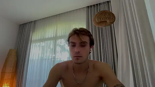Snapshot of DanteRay chatting on July 11, 2026, 5:30 am DanteRay online show from July 11, 2026, 5:30 am