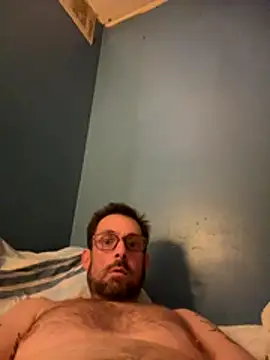 Snapshot of biggdaddyandqueenn chatting on November 17, 2025, 4:49 am biggdaddyandqueenn online show from November 17, 2025, 4:49 am