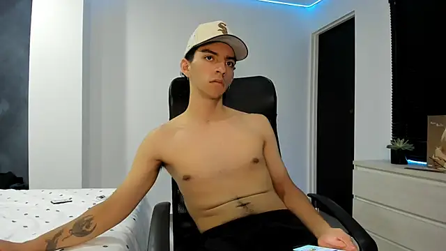 Snapshot of _rhys_jagger chatting on November 9, 2025, 5:50 pm rhys jagger online show from November 9, 2025, 5:50 pm