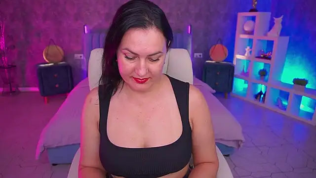 VelvetLuck online show from July 22, 2026, 2:35 am
