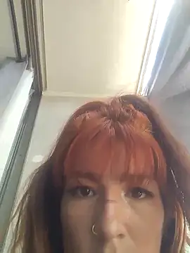 Xeena  online show from November 13, 2025, 5:17 pm