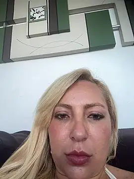 melisboa online show from July 18, 2026, 3:31 pm