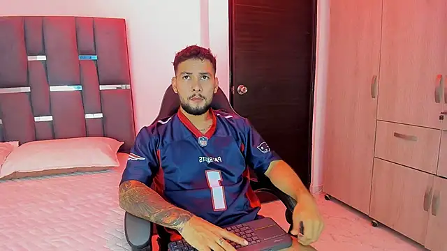 noah corvelle online show from November 10, 2025, 1:10 am