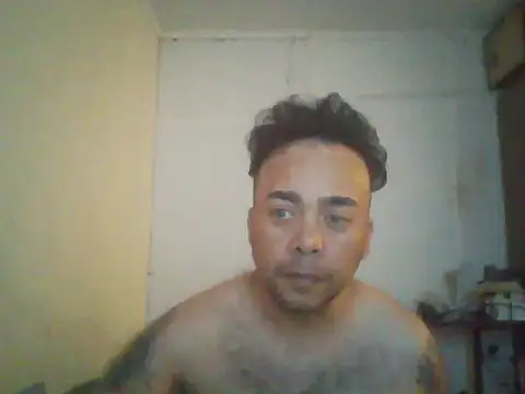 GuilleHotsexy online show from November 14, 2025, 3:21 am