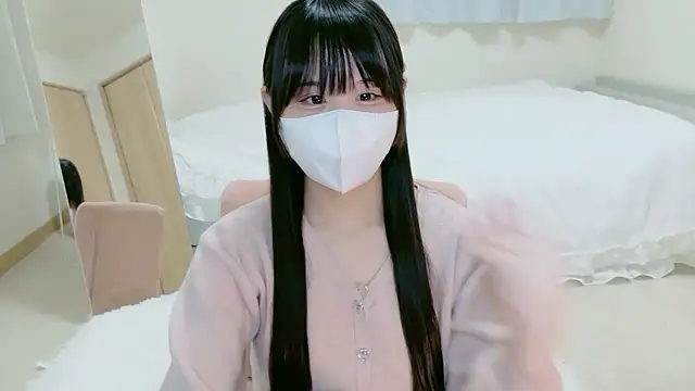 im hina2 online show from December 1, 2025, 4:13 am