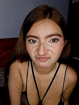 Snapshot of Paulafer20 chatting on November 18, 2025, 3:37 pm Paulafer20 online show from November 18, 2025, 3:37 pm