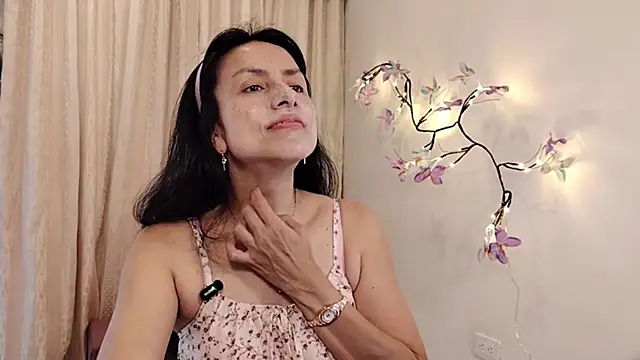 Bella Exhibition online show from April 2, 2026, 7:09 pm