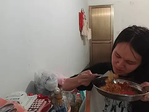 RebelAura online show from June 24, 2026, 11:57 pm