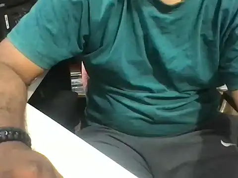 KingCobra 07 online show from April 8, 2026, 2:29 pm