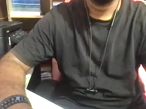 KingCobra 07 online show from April 8, 2026, 2:24 am